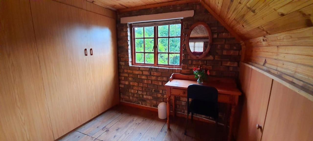 Cozy Cottage +/- 500M From The Beach كيب تاون المظهر الخارجي الصورة
